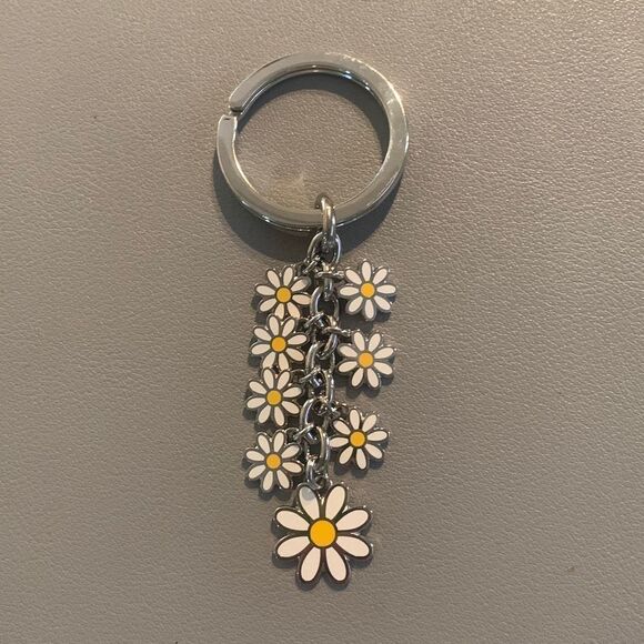 COACH Dangling Daisy Keychain - Picture 1 of 4